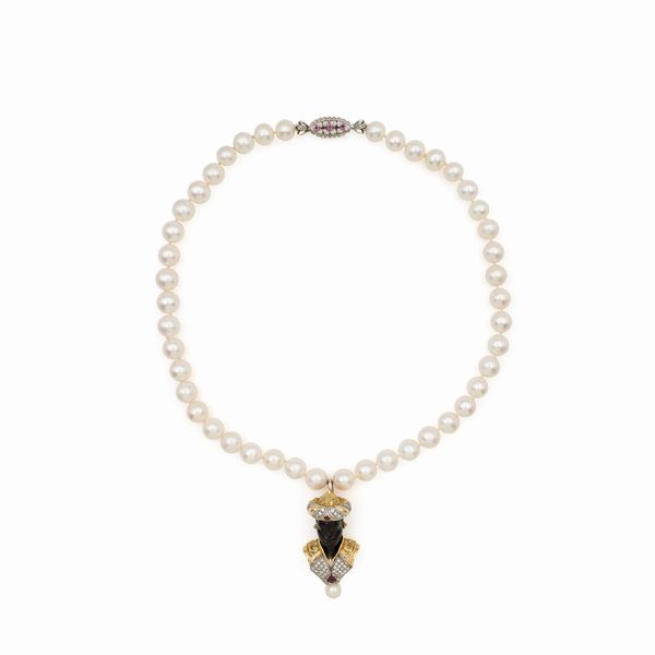 Collana ad un filo di perle coltivate con Moretto  - Asta Gioielli Orologi e Fashion Vintage - Associazione Nazionale - Case d'Asta italiane