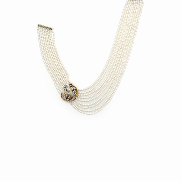 Collana a nove fili di perle di fiume  - Asta Gioielli Orologi e Fashion Vintage - Associazione Nazionale - Case d'Asta italiane