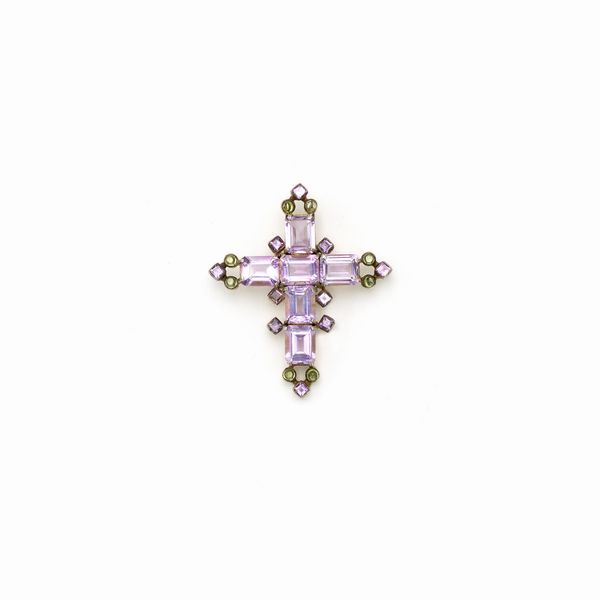 Antico pendente croce in argento dorato e kunzite  - Asta Gioielli Orologi e Fashion Vintage - Associazione Nazionale - Case d'Asta italiane