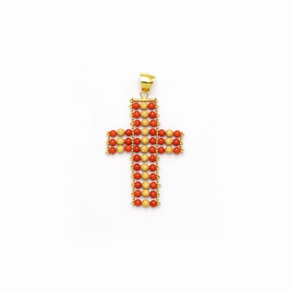 Pendente Croce in oro giallo 14kt e corallo  - Asta Gioielli Orologi e Fashion Vintage - Associazione Nazionale - Case d'Asta italiane