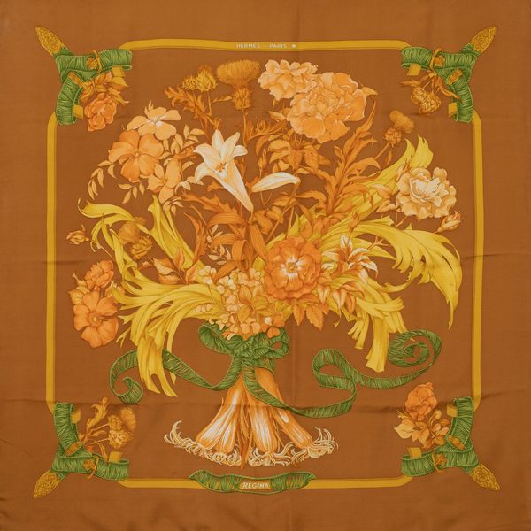 Hermes foulard vintage collezione Regina  - Asta Gioielli Orologi e Fashion Vintage - Associazione Nazionale - Case d'Asta italiane