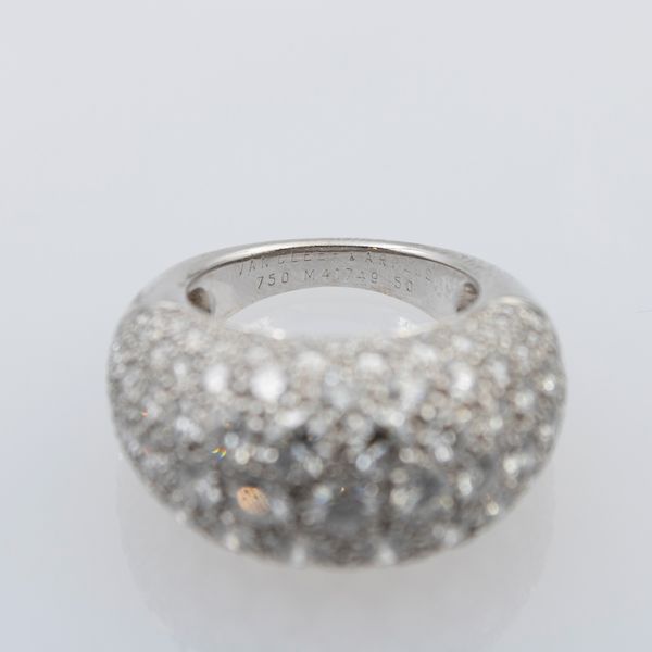 Van Cleef & Arpels anello bomb  - Asta Gioielli Orologi e Fashion Vintage - Associazione Nazionale - Case d'Asta italiane