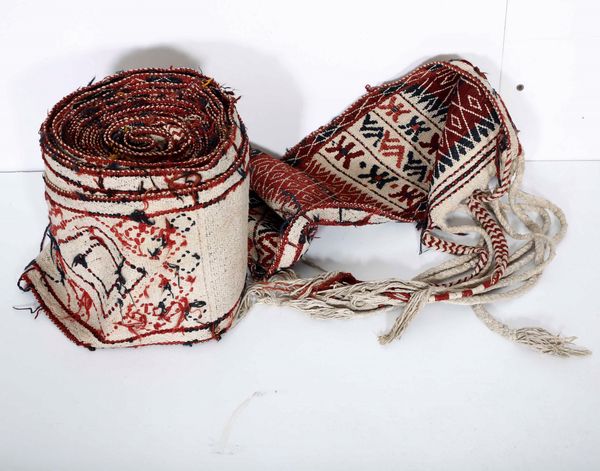 Yolami Turkmena, inizio XX secolo  - Asta Tappeti - Associazione Nazionale - Case d'Asta italiane