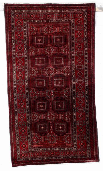 Tappeto Baluch, ovest Persia inizio XX secolo  - Asta Tappeti - Associazione Nazionale - Case d'Asta italiane