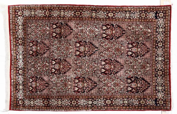 Tappeto in seta XX secolo  - Asta Tappeti - Associazione Nazionale - Case d'Asta italiane