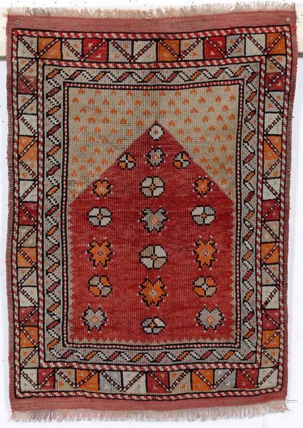 Tappeto Bergama, Anatolia prima met� XX secolo  - Asta Tappeti - Associazione Nazionale - Case d'Asta italiane