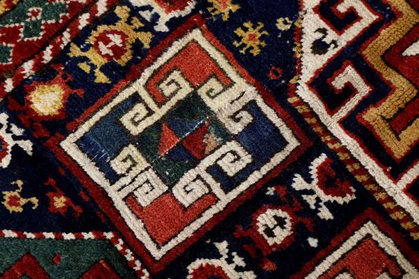 Tappeto Mogan, Caucaso fine XIX secolo  - Asta Tappeti - Associazione Nazionale - Case d'Asta italiane