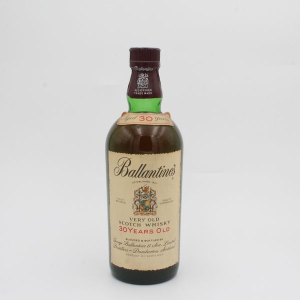 SCOTCH WHISKY 30 YEARS OLD, BALLANTINES  - Asta VINI E DISTILLATI PREGIATI E DA COLLEZIONE - Associazione Nazionale - Case d'Asta italiane
