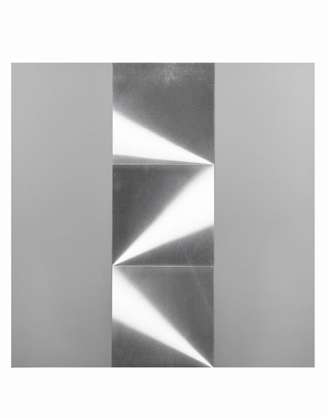 GETULIO ALVIANI (Udine, 1939 - Milano, 2018)  Superficie 3  e 2 parti , 1972  - Asta ARTE MODERNA, CONTEMPORANEA E DIPINTI DEL XIX SECOLO - Associazione Nazionale - Case d'Asta italiane