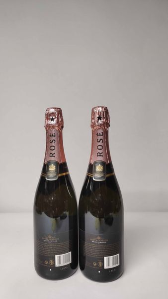 Moet & Chandon, Grand Vintage Ros� 2002  - Asta Wine Forever - Associazione Nazionale - Case d'Asta italiane