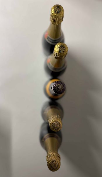Veuve Clicquot Ponsardin Trouillard Billecart Salmon, Champagne Brut  - Asta Wine Forever - Associazione Nazionale - Case d'Asta italiane