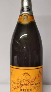 Veuve Cliquot Ponsardin, Champagne 1772-1972  - Asta Wine Forever - Associazione Nazionale - Case d'Asta italiane