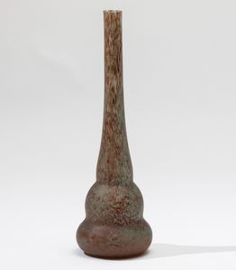 Vaso solifleur in vetro screziato.  - Asta Arti Decorative del XX secolo - Associazione Nazionale - Case d'Asta italiane