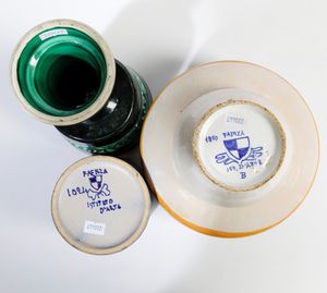 Istituto darte Faenza, anni 70  - Asta Arti Decorative del XX secolo - Associazione Nazionale - Case d'Asta italiane