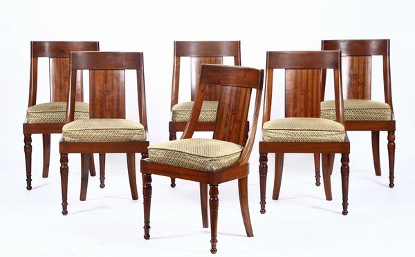 Sei sedie con schienale intarsiato, XIX secolo  - Asta Antiquariato - Associazione Nazionale - Case d'Asta italiane