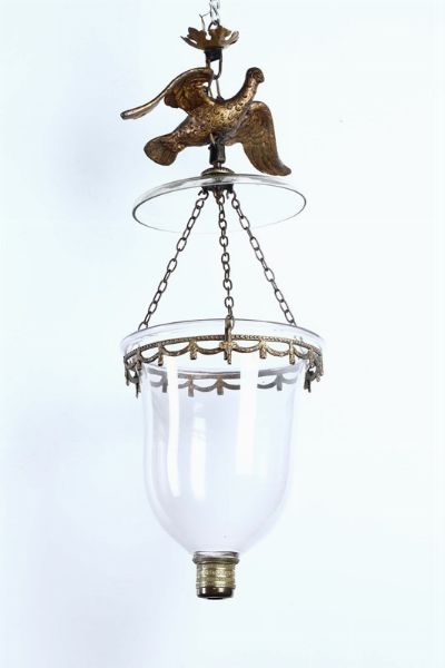 Lampione in cristallo con aquila in bronzo dorato, XIX secolo  - Asta Antiquariato - Associazione Nazionale - Case d'Asta italiane