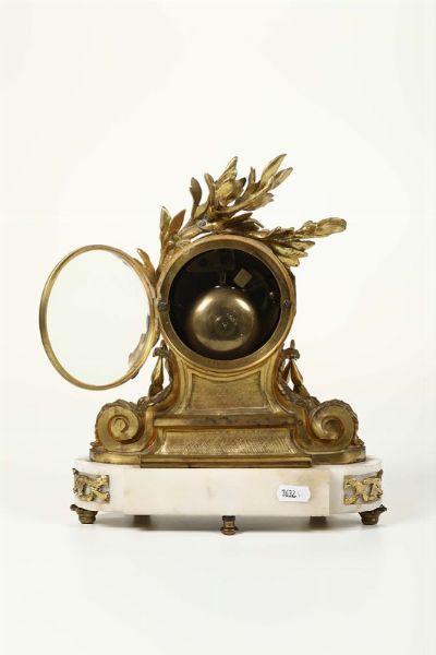 Pendola da tavolo, Francia XIX secolo  - Asta Antiquariato - Associazione Nazionale - Case d'Asta italiane