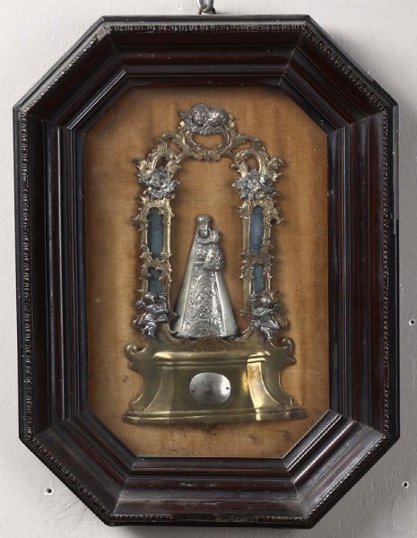 Madonna di Loreto in metallo e metallo dorato, XIX secolo  - Asta Antiquariato - Associazione Nazionale - Case d'Asta italiane