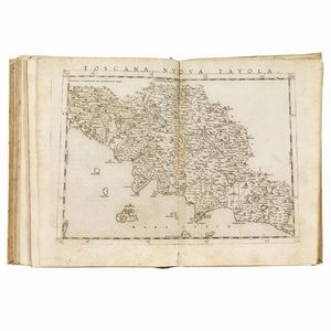 (Geografia - America - Illustrati 500)   PTOLEMAEUS, Claudius.   La geografia     …     nuouamente tradotta di greco in italiano, da Girolamo Ruscelli ... Et con nuoue & bellissime figure in istampe di rame, .... Con la carta da nauicare, & col modo d’intenderla, & d’adoperarla  . In Venetia, appresso Vincenzo Valgrisi, 1561.  - Asta LIBRI, MANOSCRITTI E AUTOGRAFI - Associazione Nazionale - Case d'Asta italiane