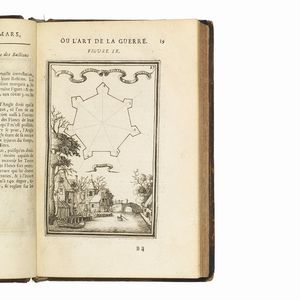 (Arte militare - Illustrati 600)   MANESSON-MALLET, Alain.   Les travaux de Mars, ou L’art de la guerre. Ouvrage enrichi de plus de quatre cens planches gravée en taille-douce.   Tome premier [- troisième]. A Paris, Denys Thierry, 1684-1685.  - Asta LIBRI, MANOSCRITTI E AUTOGRAFI - Associazione Nazionale - Case d'Asta italiane