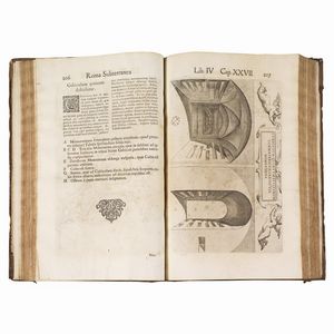 (Roma - Illustrati 600)   BOSIO, Antonio - ARINGHI, Paolo.   Roma subterranea novissima.   Romae, expensis Blasij Diuersini, & Zanobij Masotti bibliopolarum. Typis Vitalis Mascardi, 1651.   2 volumi in folio, legatura coeva in piena pelle (difetti), 1 tavola ripiegata nel primo volume, 6 tavole ripiegate nel secondo, foro di tarlo, bruniture e altri difetti vari. Si aggiunge altra copia della stessa opera in legatura coeva con armi cardinalizie, non collazionata, difettosa (dorsi molto sciupati, grande gora al primo volume, ecc.)  - Asta LIBRI, MANOSCRITTI E AUTOGRAFI - Associazione Nazionale - Case d'Asta italiane