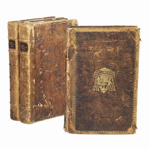 (Roma - Illustrati 600)   BOSIO, Antonio - ARINGHI, Paolo.   Roma subterranea novissima.   Romae, expensis Blasij Diuersini, & Zanobij Masotti bibliopolarum. Typis Vitalis Mascardi, 1651.   2 volumi in folio, legatura coeva in piena pelle (difetti), 1 tavola ripiegata nel primo volume, 6 tavole ripiegate nel secondo, foro di tarlo, bruniture e altri difetti vari. Si aggiunge altra copia della stessa opera in legatura coeva con armi cardinalizie, non collazionata, difettosa (dorsi molto sciupati, grande gora al primo volume, ecc.)  - Asta LIBRI, MANOSCRITTI E AUTOGRAFI - Associazione Nazionale - Case d'Asta italiane