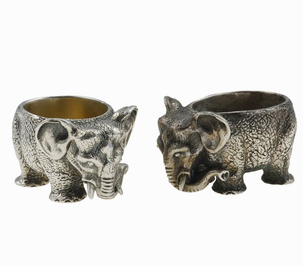 Manifattura Buccellati per Fasano. Coppia di saliere elefanti  - Asta Fine Jewels - Associazione Nazionale - Case d'Asta italiane