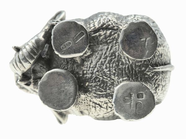 Manifattura Buccellati per Fasano. Coppia di saliere elefanti  - Asta Fine Jewels - Associazione Nazionale - Case d'Asta italiane