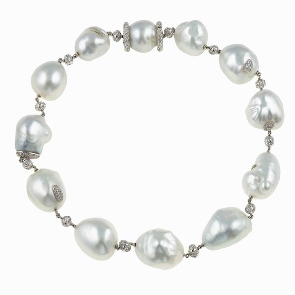 Collana con grandi perle barocche e diamanti  - Asta Fine Jewels - Associazione Nazionale - Case d'Asta italiane