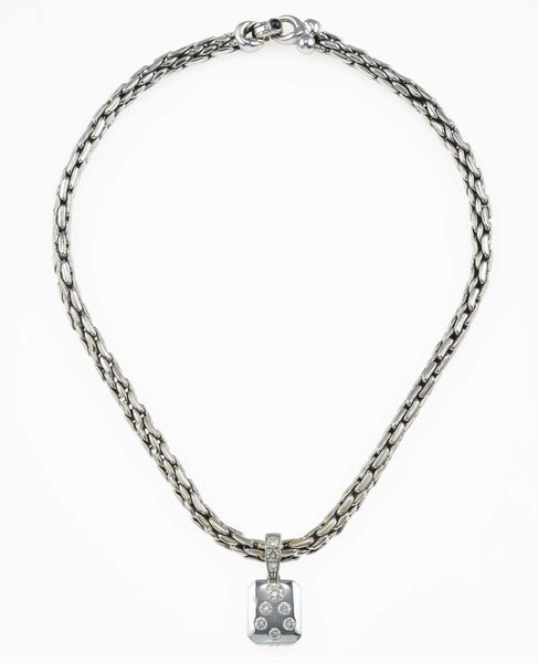 Girocollo a maglia intrecciata con pendente in diamanti  - Asta Fine Jewels - Associazione Nazionale - Case d'Asta italiane