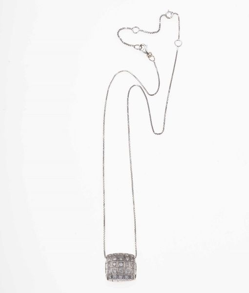 Collana con pendente con diamanti  - Asta Fine Jewels - Associazione Nazionale - Case d'Asta italiane