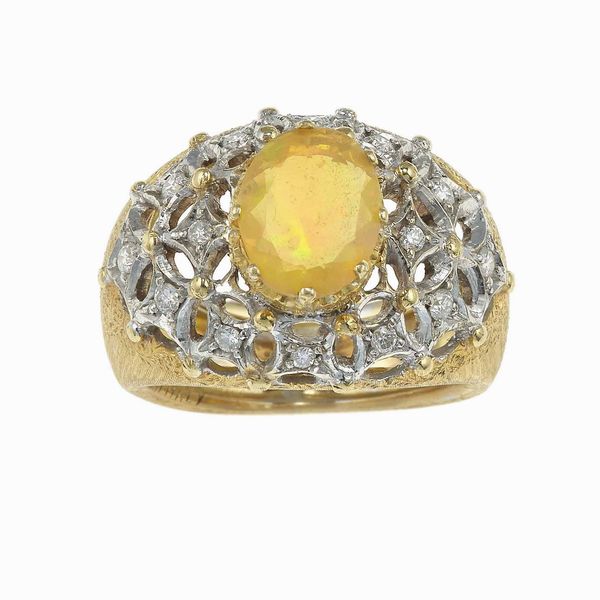 M. Buccellati. Anello con opale e piccoli diamanti  - Asta Fine Jewels - Associazione Nazionale - Case d'Asta italiane