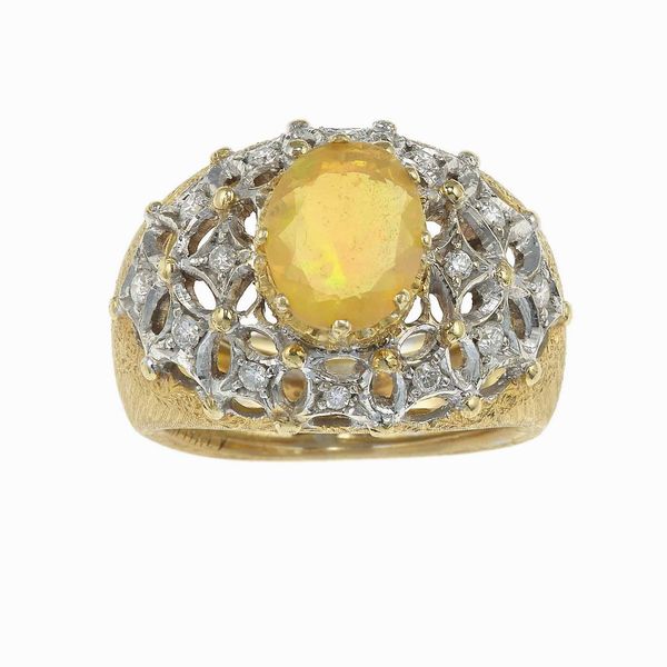 M. Buccellati. Anello con opale e piccoli diamanti  - Asta Fine Jewels - Associazione Nazionale - Case d'Asta italiane