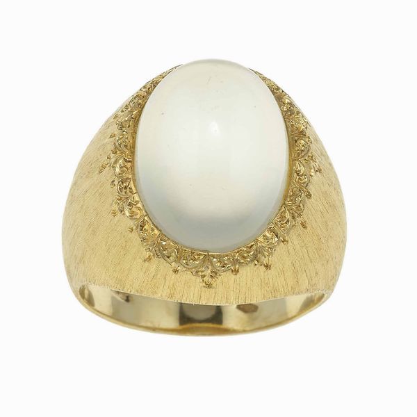 M. Buccellati. Anello con clair de lune  - Asta Fine Jewels - Associazione Nazionale - Case d'Asta italiane