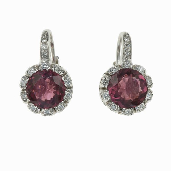 Orecchini con tormaline e diamanti a contorno  - Asta Fine Jewels - Associazione Nazionale - Case d'Asta italiane