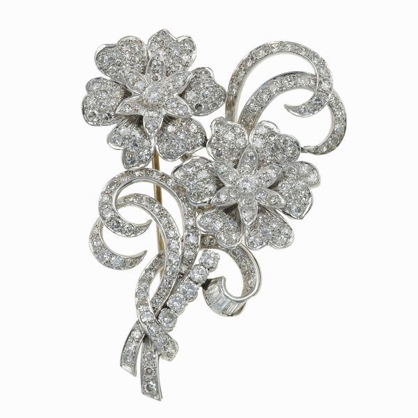 Spilla a soggetto floreale con diamanti  - Asta Fine Jewels - Associazione Nazionale - Case d'Asta italiane