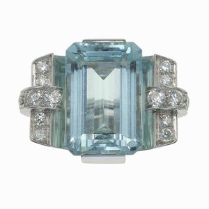 Anello con grande acquamarina e diamanti  - Asta Fine Jewels - Associazione Nazionale - Case d'Asta italiane