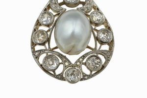 Pendente con perla naturale di ct 8.14  - Asta Fine Jewels - Associazione Nazionale - Case d'Asta italiane
