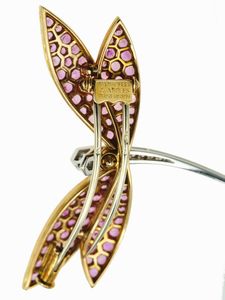 Van Cleef & Arpels. Spilla libellula con zaffiri rosa e diamanti  - Asta Fine Jewels - Associazione Nazionale - Case d'Asta italiane
