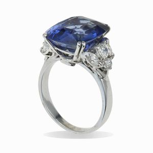 Anello con grande tanzanite e diamanti  - Asta Fine Jewels - Associazione Nazionale - Case d'Asta italiane