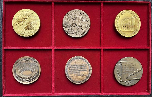 TEATRO. Lotto di 21 medaglie.  - Asta Numismatica - Associazione Nazionale - Case d'Asta italiane