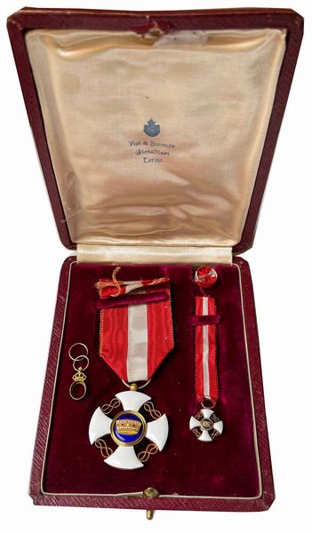 ITALIA. ORDINE DELLA CORONA D'ITALIA. Decorazione da cavaliere con miniatura e bottone.  - Asta Numismatica - Associazione Nazionale - Case d'Asta italiane