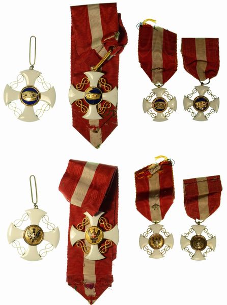 ITALIA. Lotto di cinque onorificenze.  - Asta Numismatica - Associazione Nazionale - Case d'Asta italiane