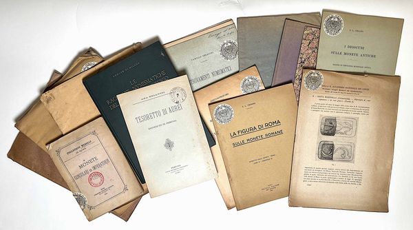 Lotto di quattordici libri e fascicoli.  - Asta Numismatica - Associazione Nazionale - Case d'Asta italiane