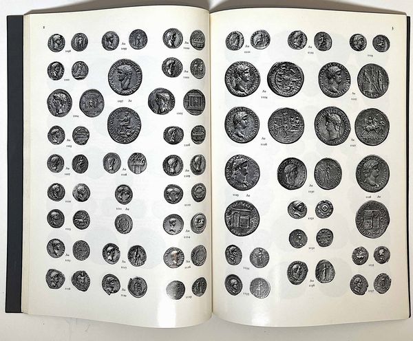 Lotto di dieci libri e cataloghi.  - Asta Numismatica | Rinascimento - Associazione Nazionale - Case d'Asta italiane