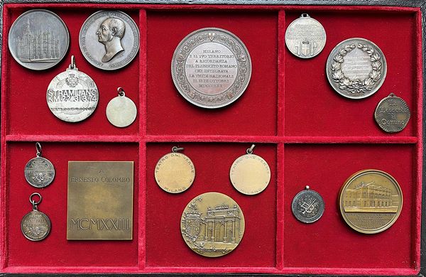 MILANO. Lotto di sedici medaglie.  - Asta Numismatica | Rinascimento - Associazione Nazionale - Case d'Asta italiane