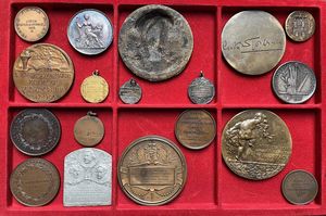 MUSICISTI, COMPOSITORI E TRAGEDIOGRAFI. Lotto di 21 medaglie.  - Asta Numismatica | Rinascimento - Associazione Nazionale - Case d'Asta italiane
