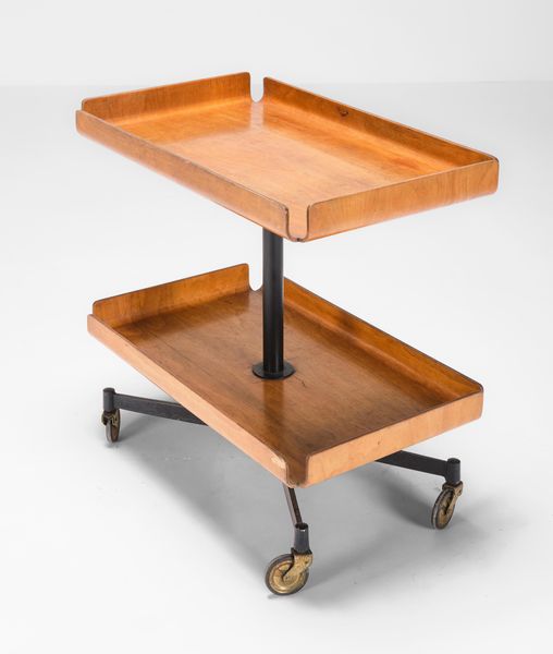 Tavolo girevole a due piani  - Asta Design Properties - Associazione Nazionale - Case d'Asta italiane