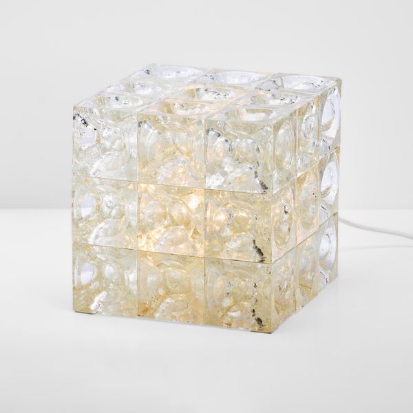 ALBANO POLI : Lampada da tavolo  - Asta Design Properties - Associazione Nazionale - Case d'Asta italiane