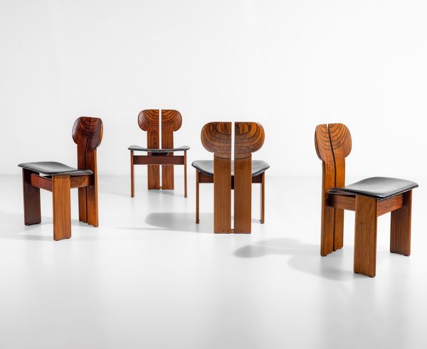 AFRA E TOBIA SCARPA : Quattro sedie mod. Africa della serie Artona  - Asta Design Properties - Associazione Nazionale - Case d'Asta italiane